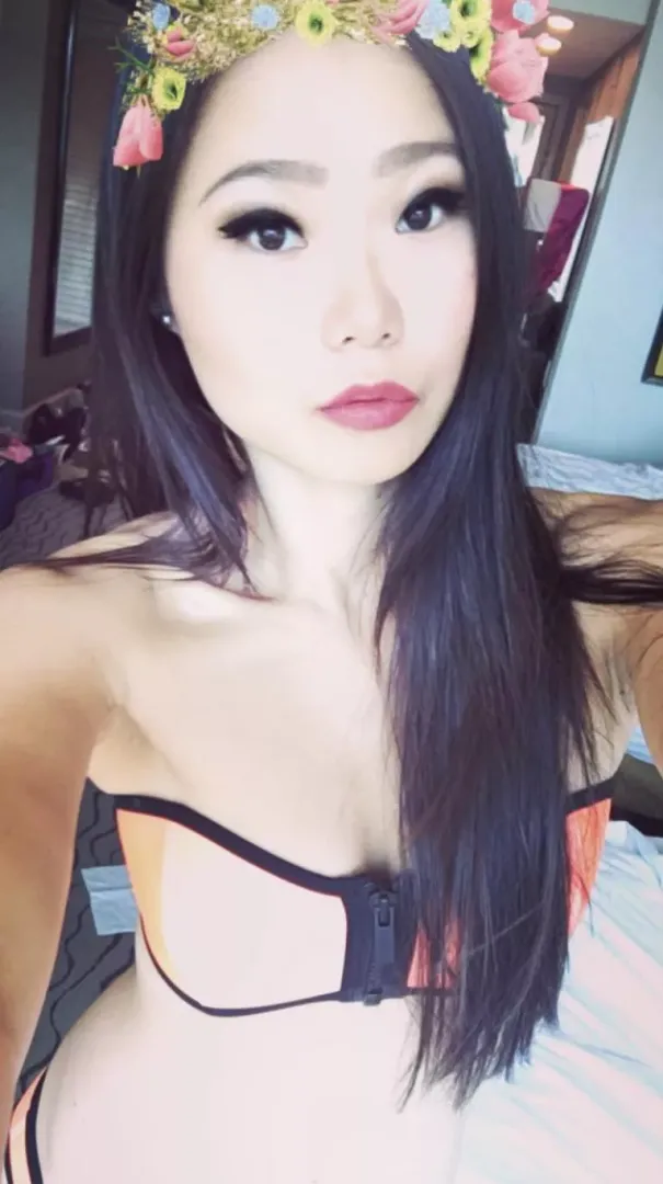 I love bikinis