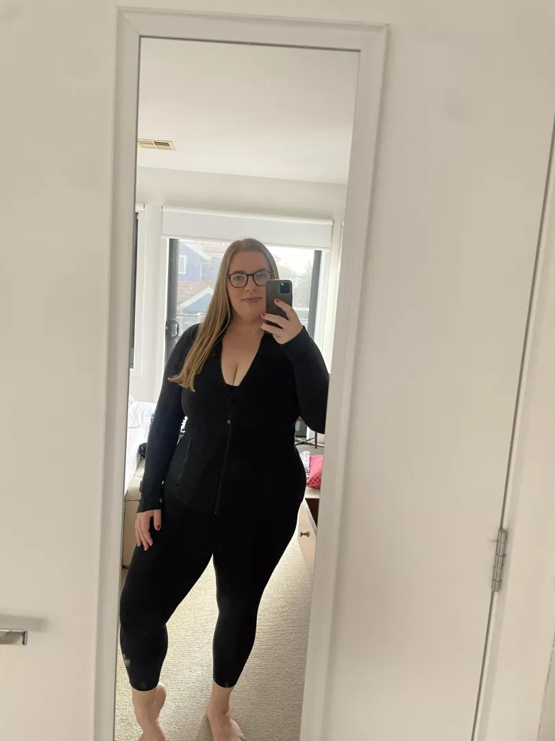 I love black