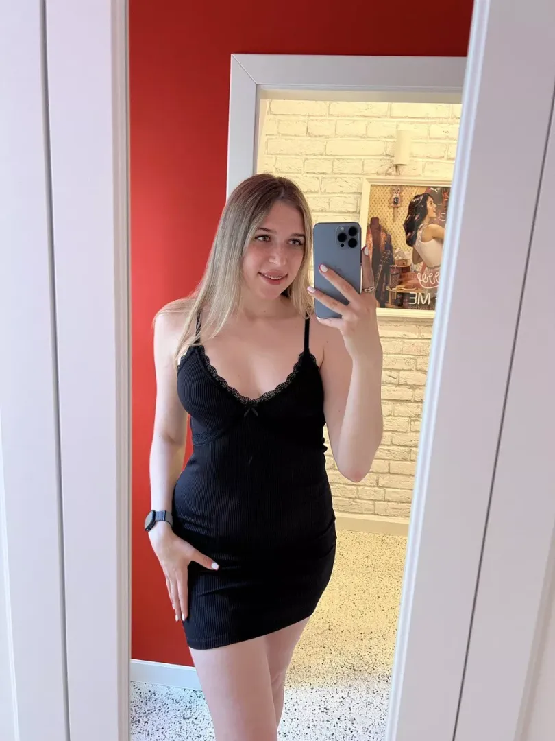 I love black