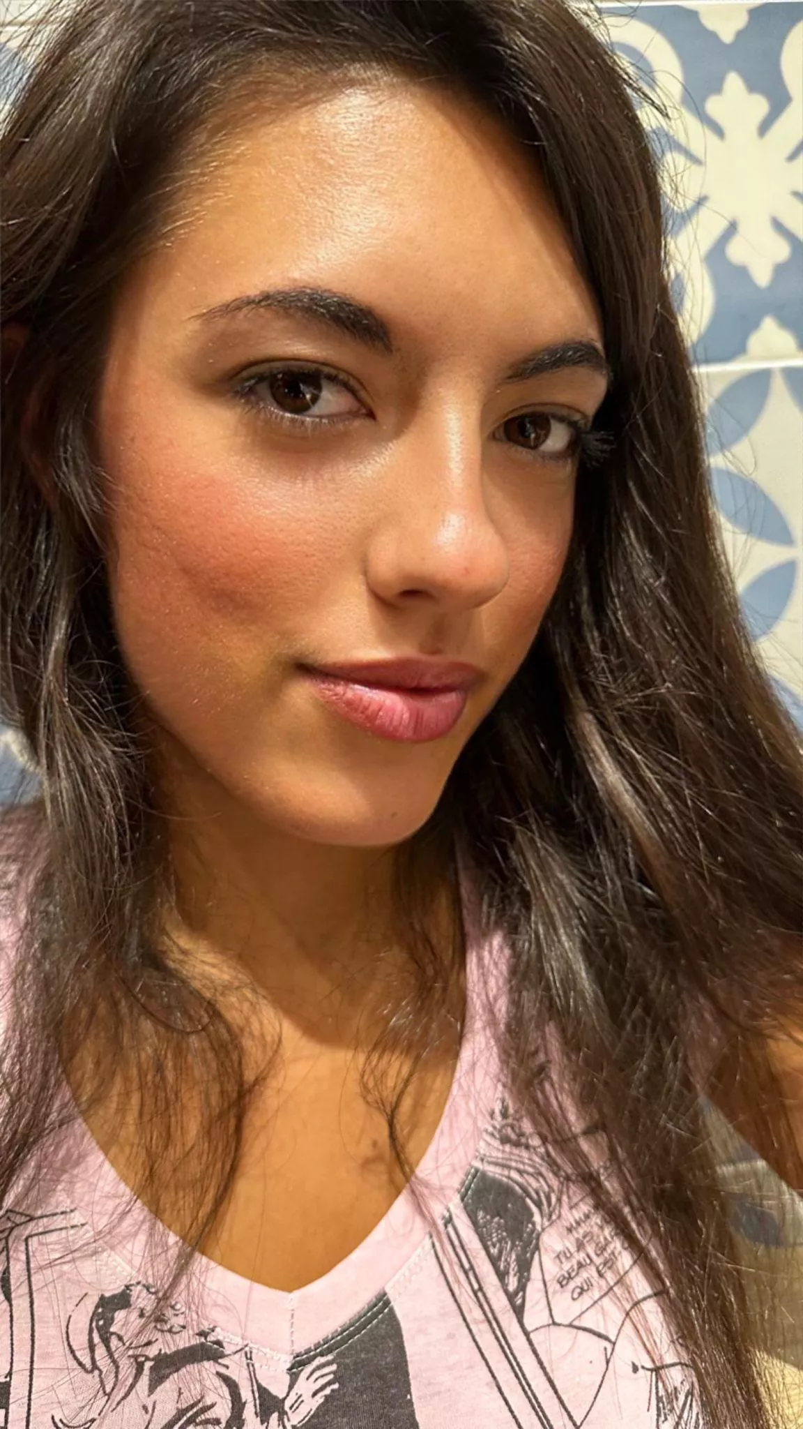 I love eye contact, wanna try with me F19 [IUTR]