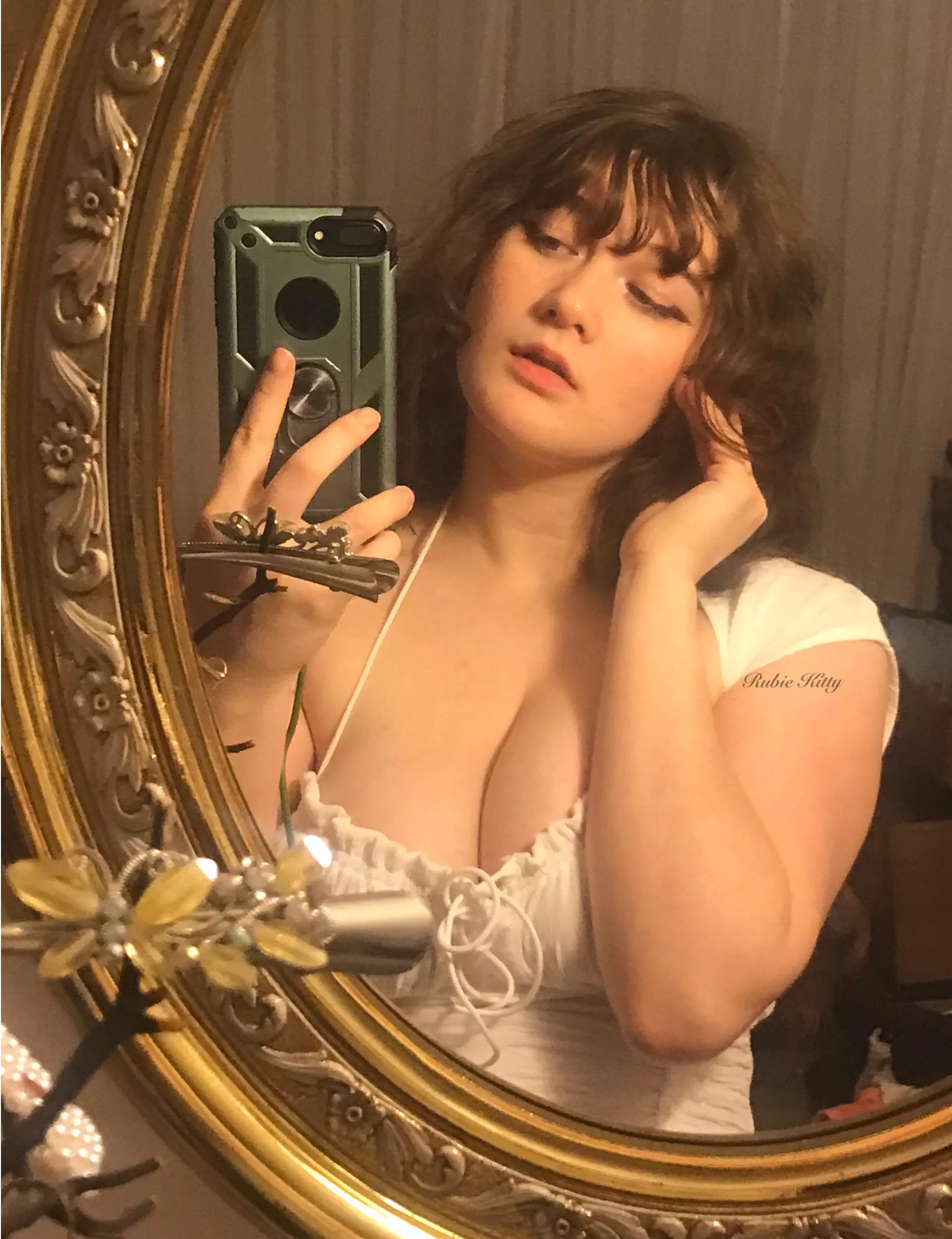 I love how my tits look in this one 💕