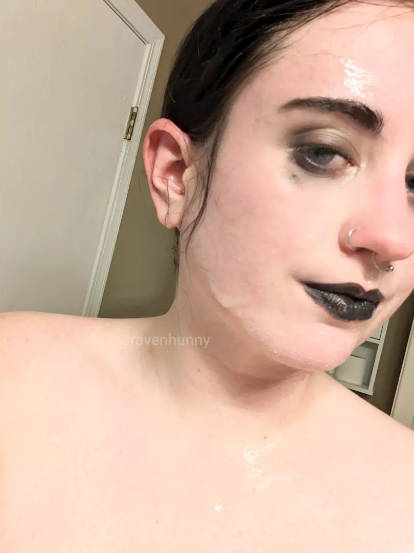 I love it when he gets cum all over me