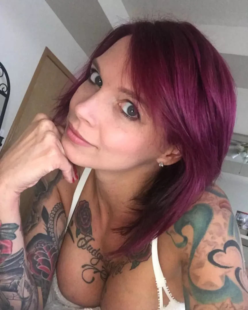 I love it when she looks cute
