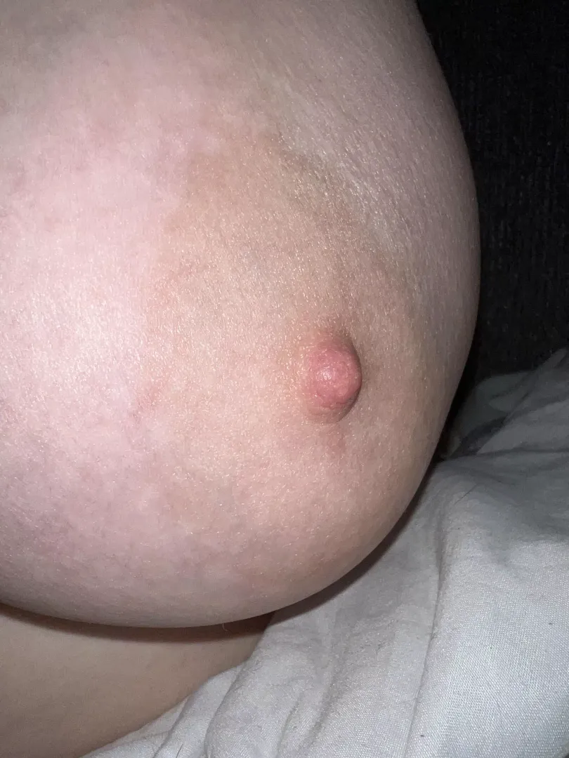 I love my big ghost nipples 👻