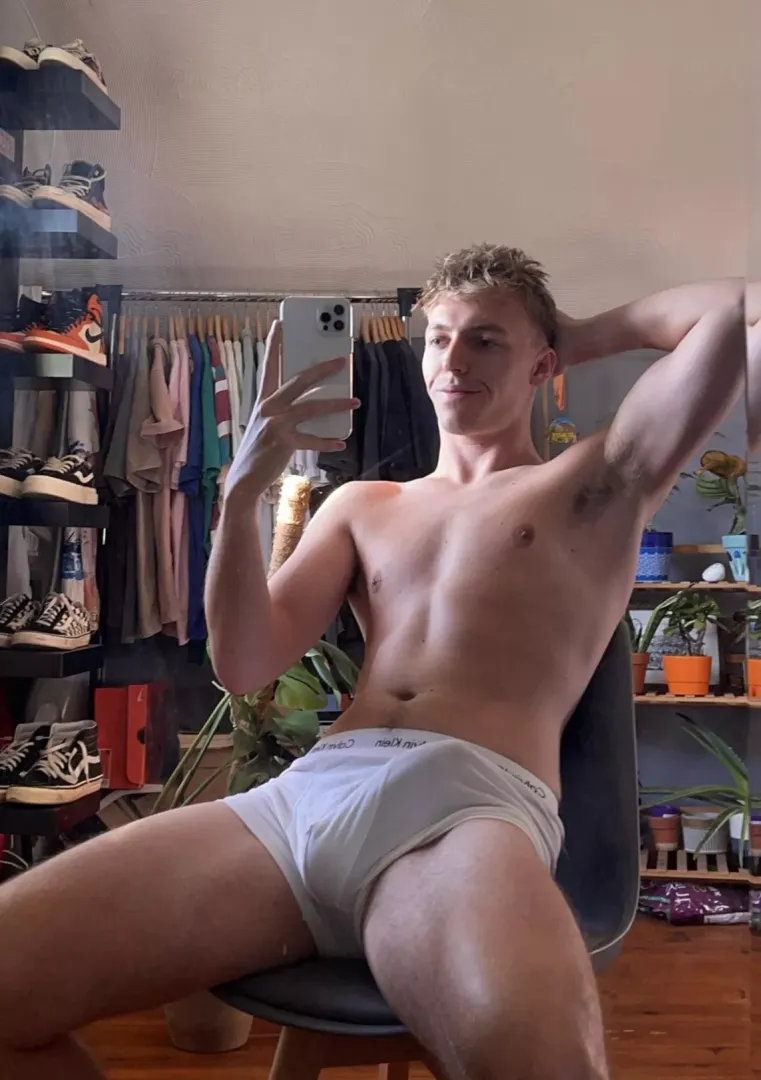I love my bulge in white Calvin’s