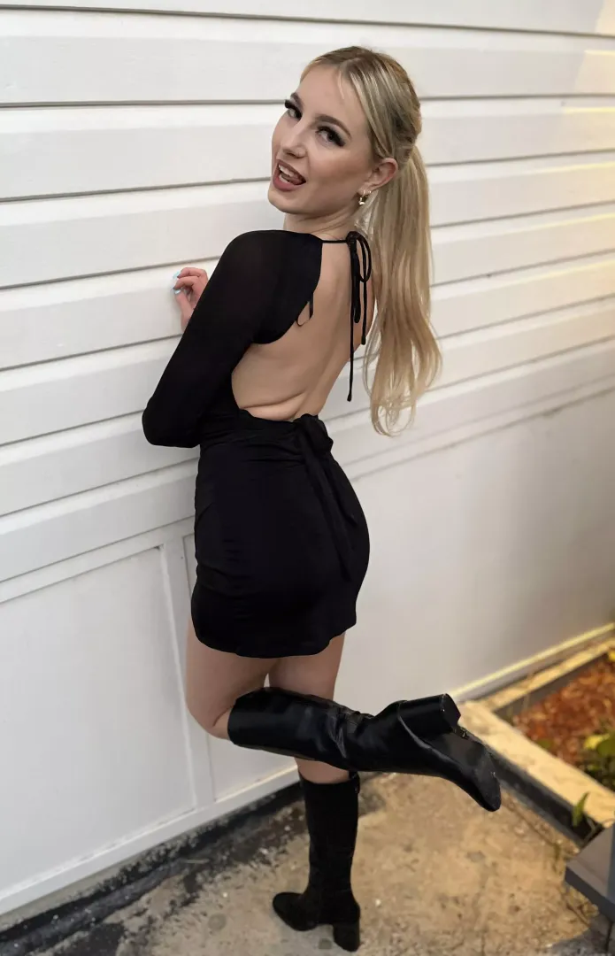 i love my outfit <3