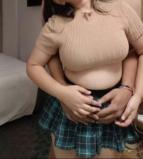 I love my petite and busty girl 💋