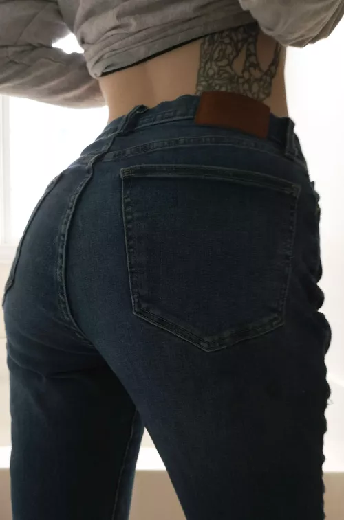 I love my tight jeans
