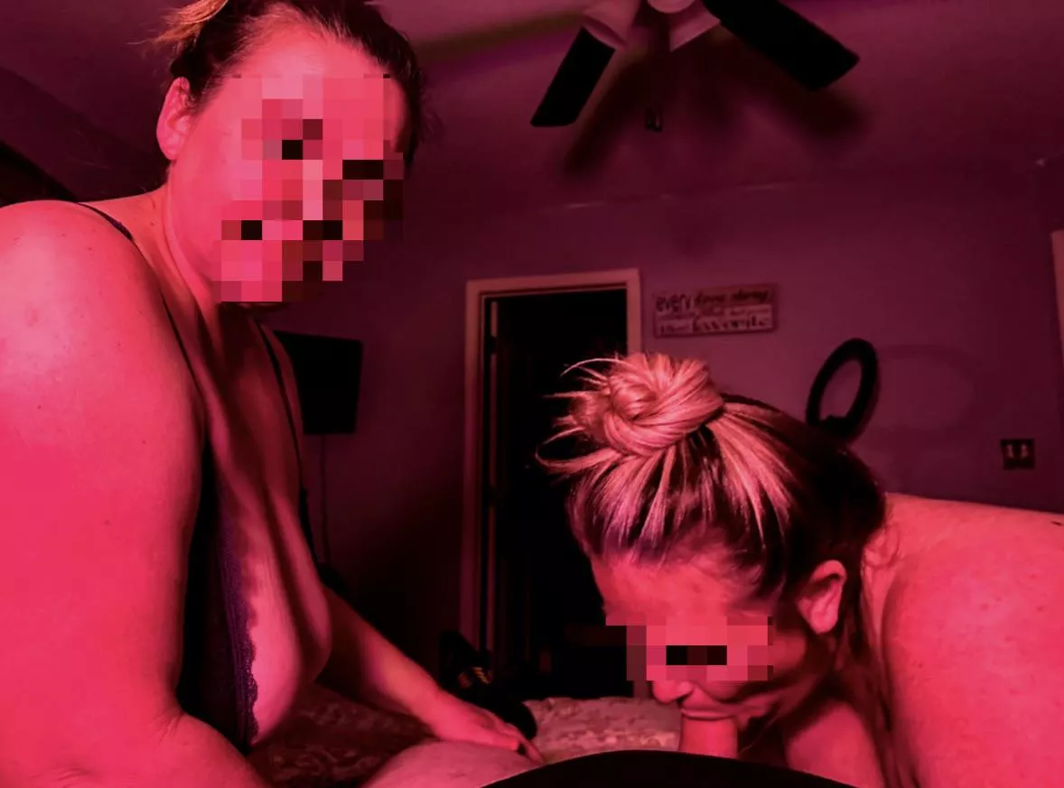 I LOVE rubbing him while I watch her suck his cock!