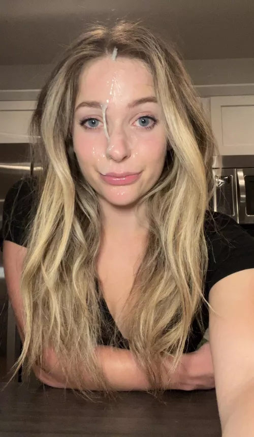 I love showing off what a good cumslut I am 