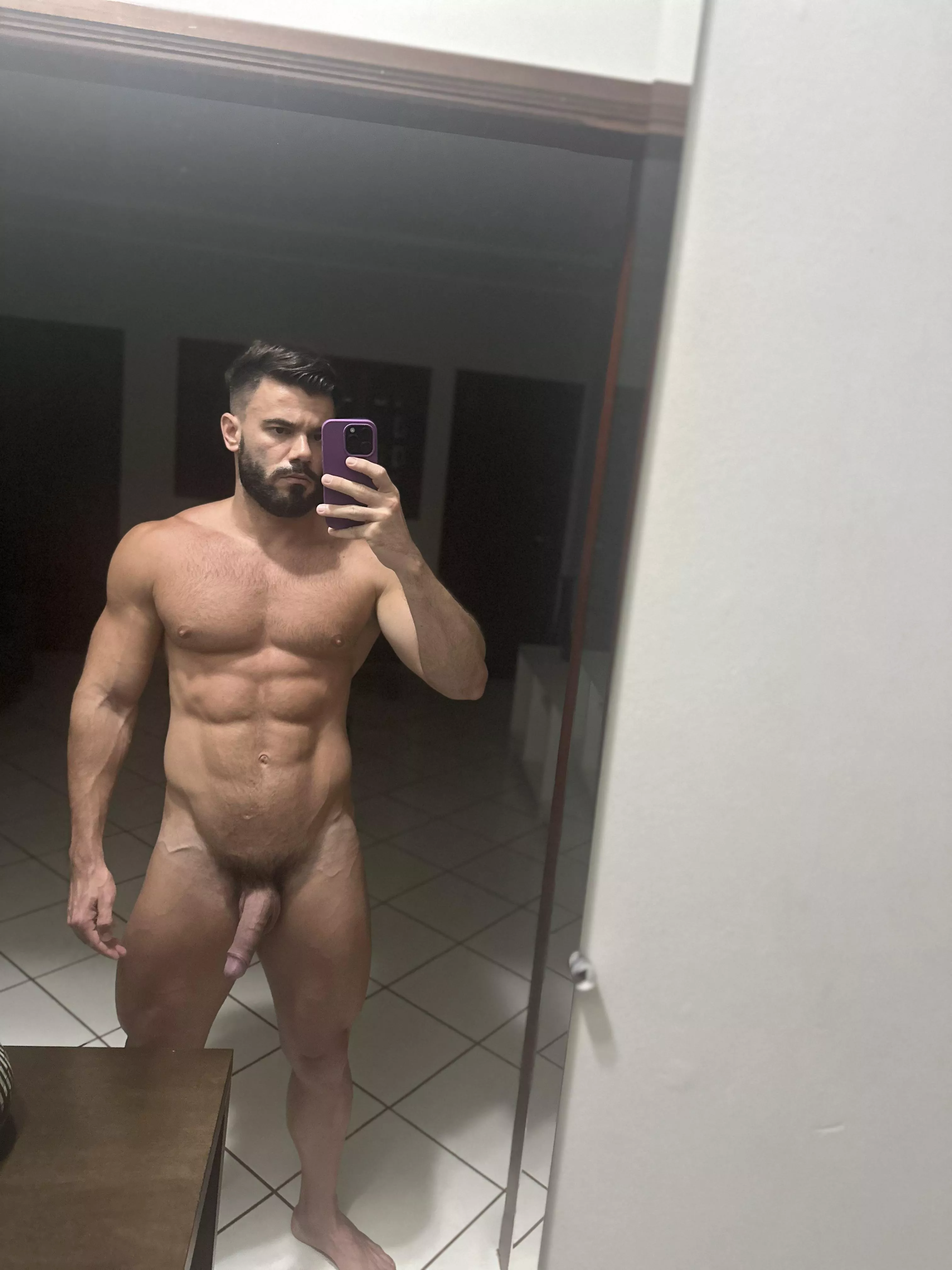 I love the size of this mirror (33)