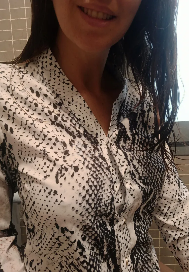 I love this blouse, always braless, obviously!!