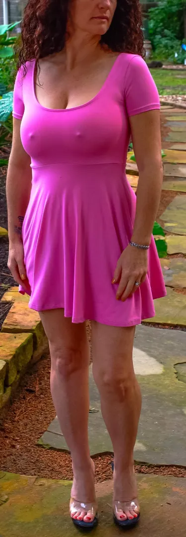 I love this dress