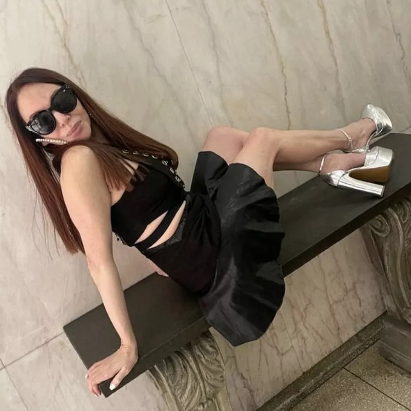 I love this outfit!. How about you? (f)56