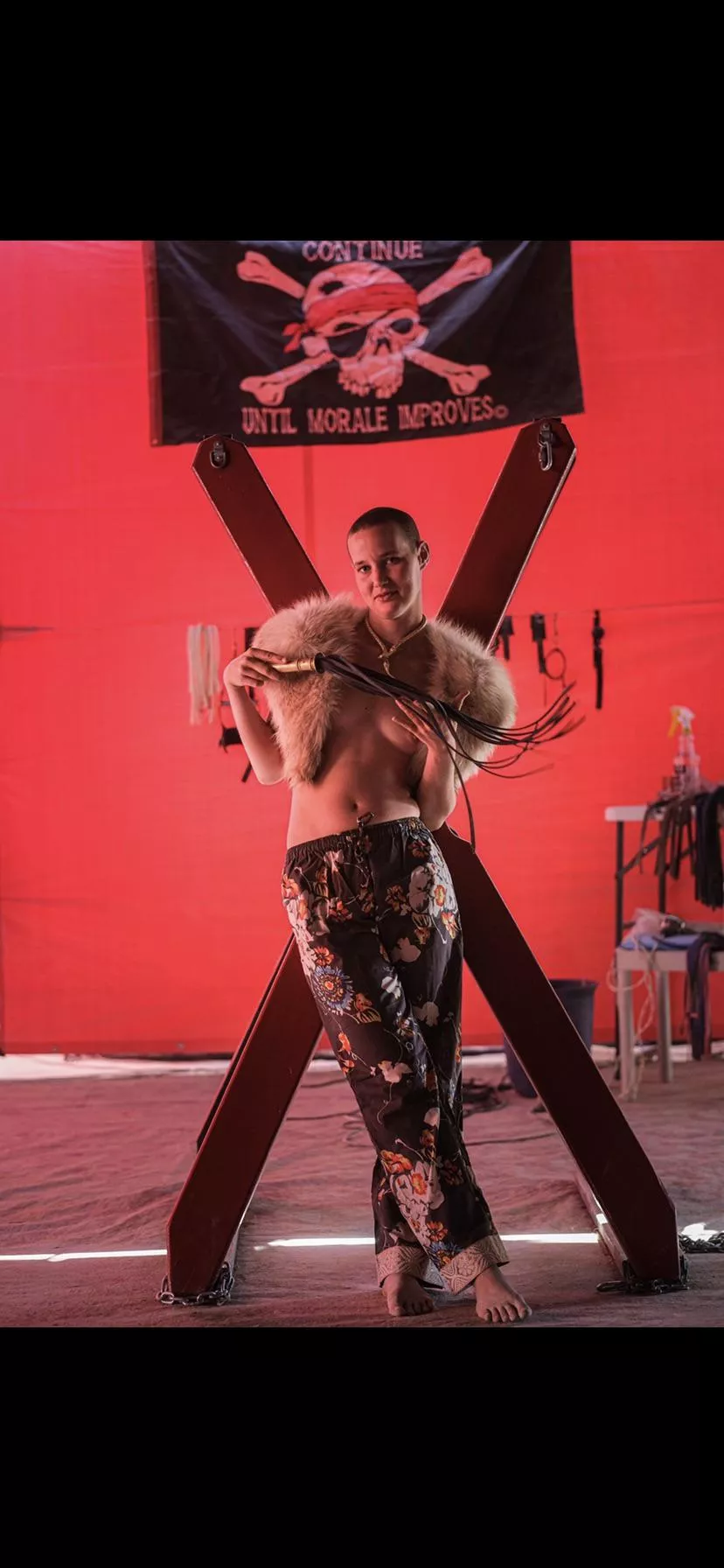 I love torturing boys in the dungeon… are you next?