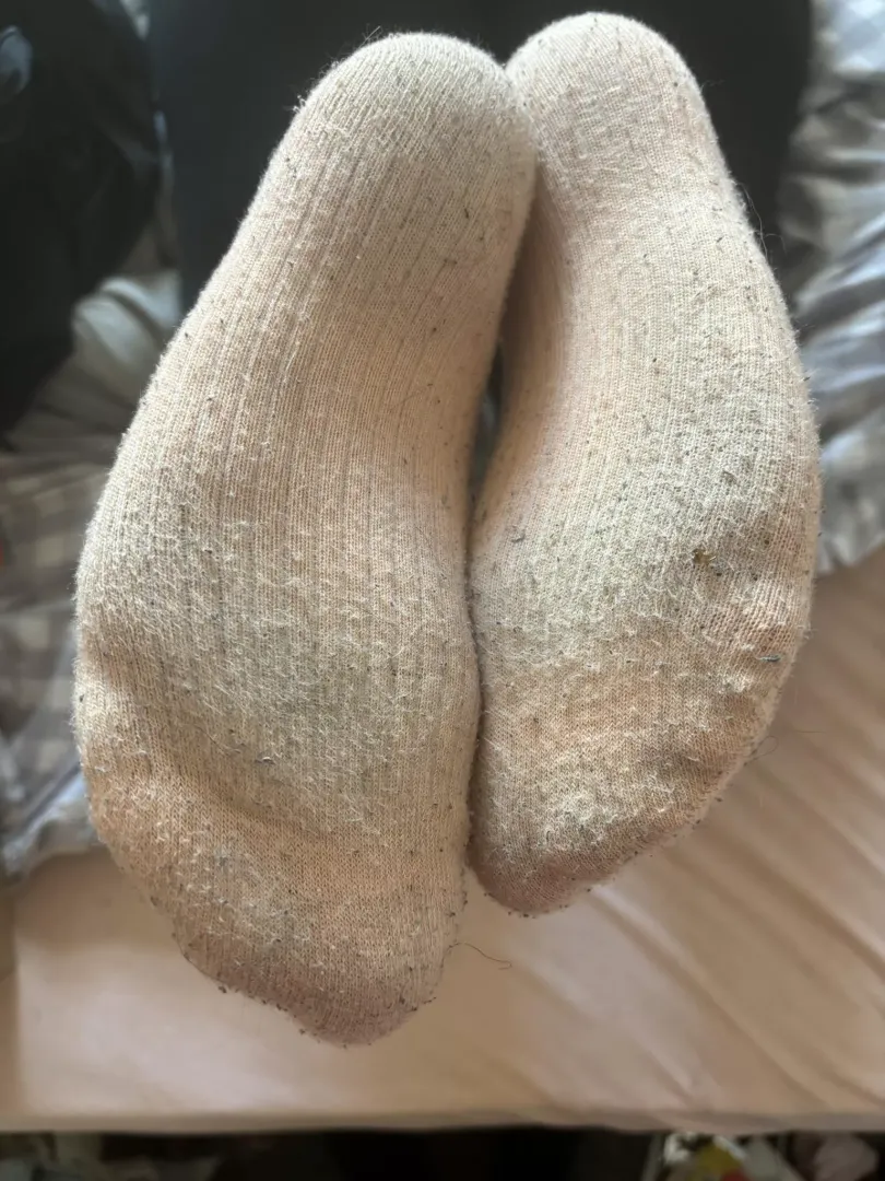 I Love Wearing Light Socks, They Get Dirty So Fast 😜