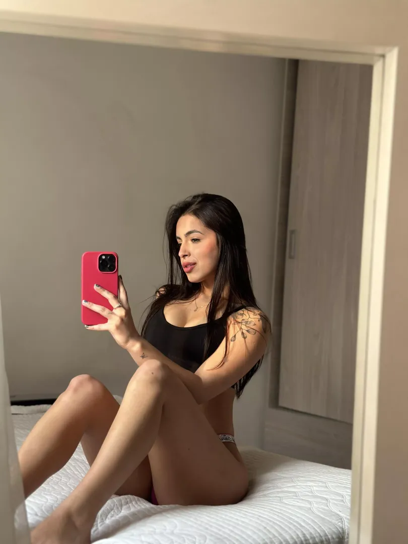 i make spicy posts but i'm really a virgin:(