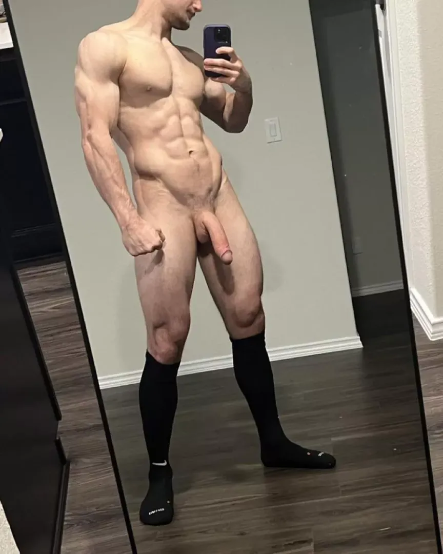 I need a gym partner 💪