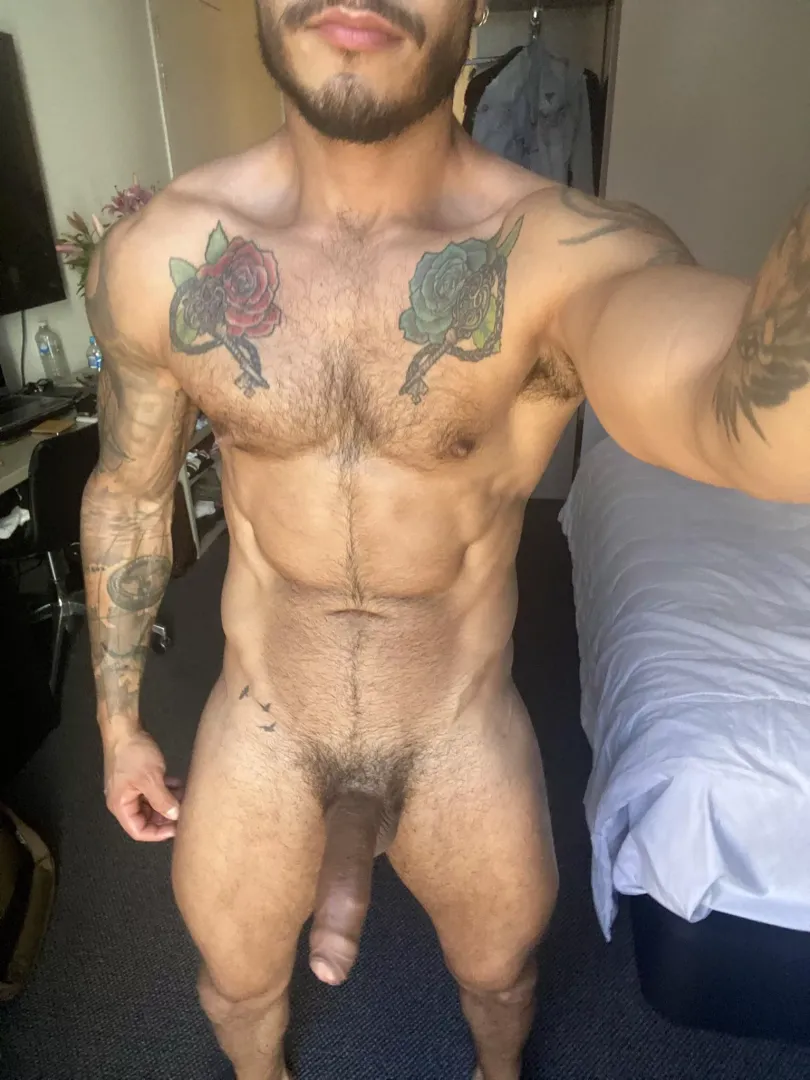 I need a hole to fuck, are u down ?😈
