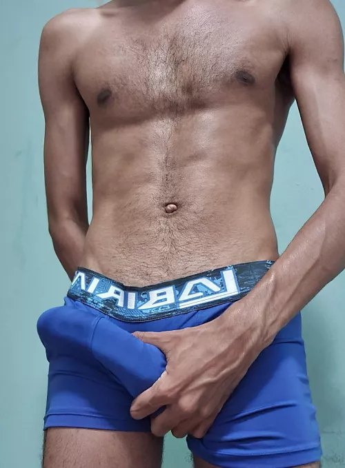 I need a sub to do EVERYTHING i say to help me to get hard tonigh.