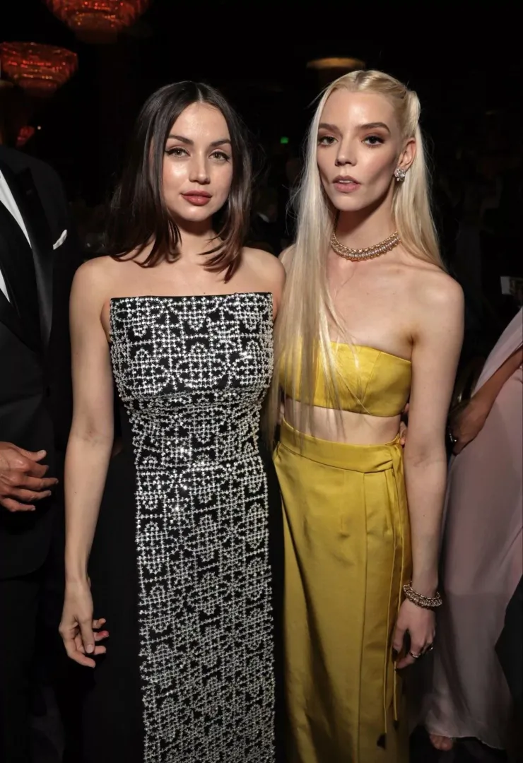 I need Ana de Armas and Anya Taylor Joy both at once