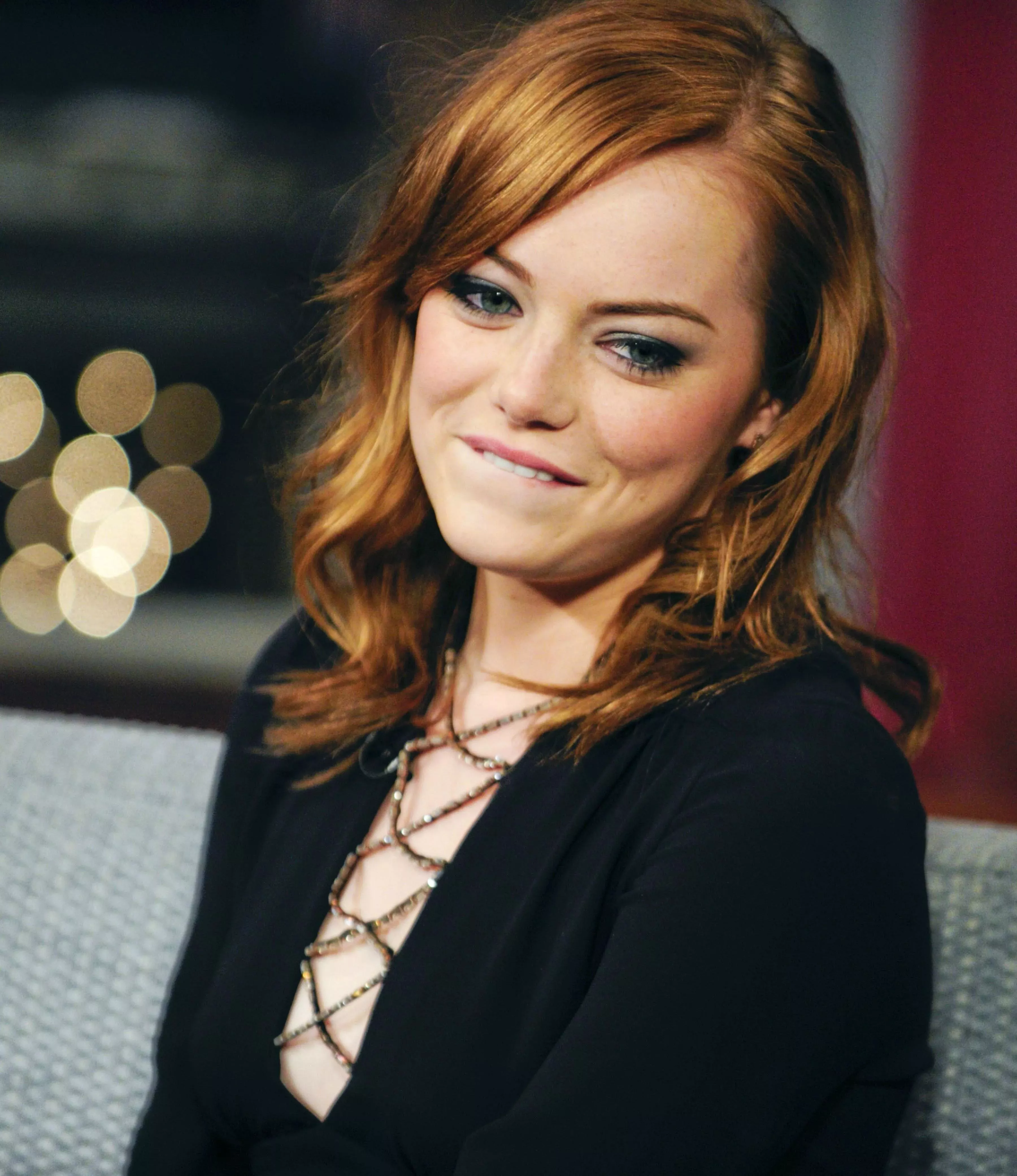 I need Emma Stone, Margot Robbie or Anya Taylor-Joy to dominate me and make me eat my own cum