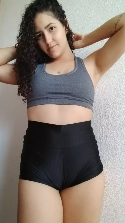 I need help to stretch my inner thighs