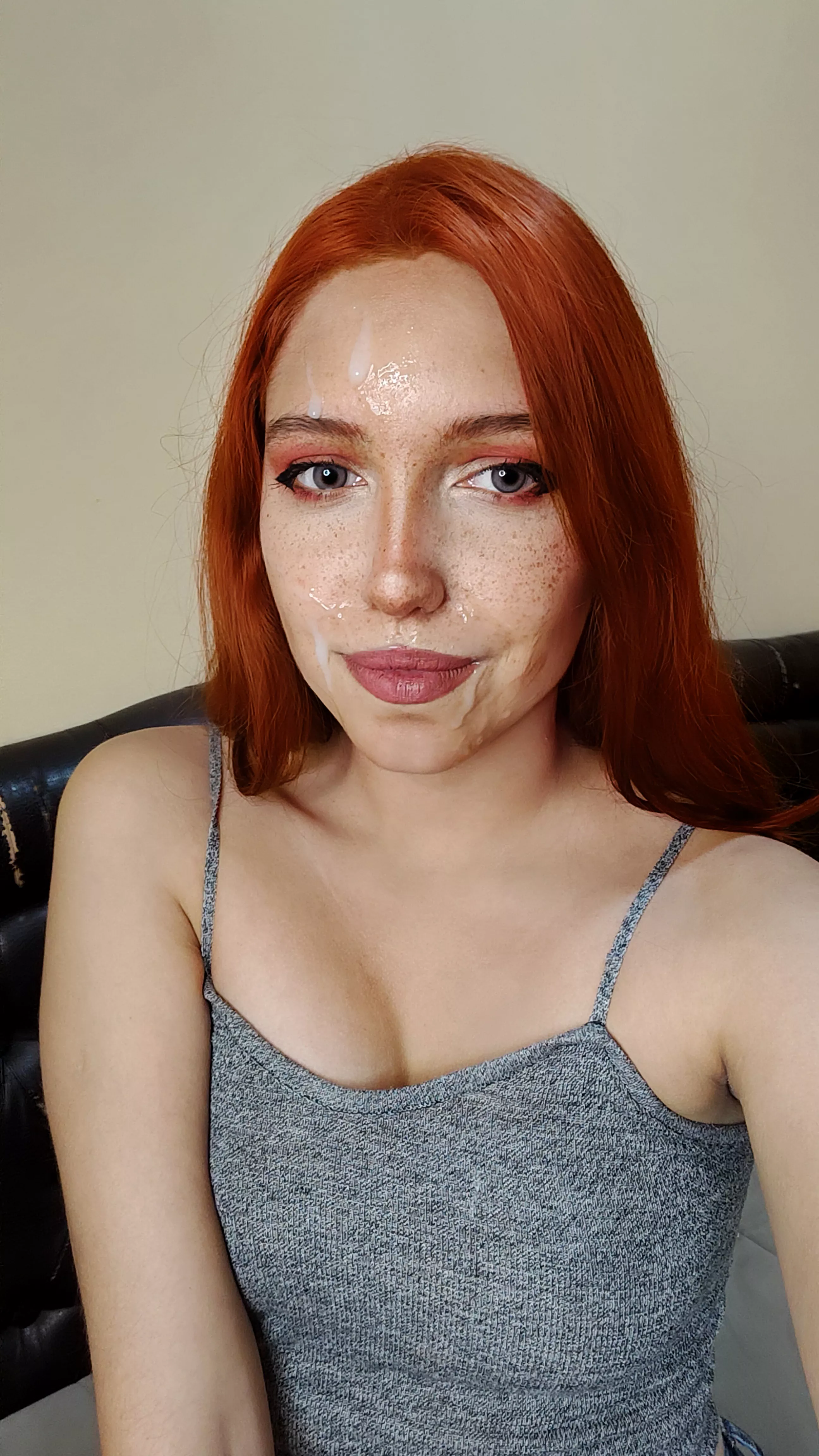 i need some assistance to add some more cum to my face