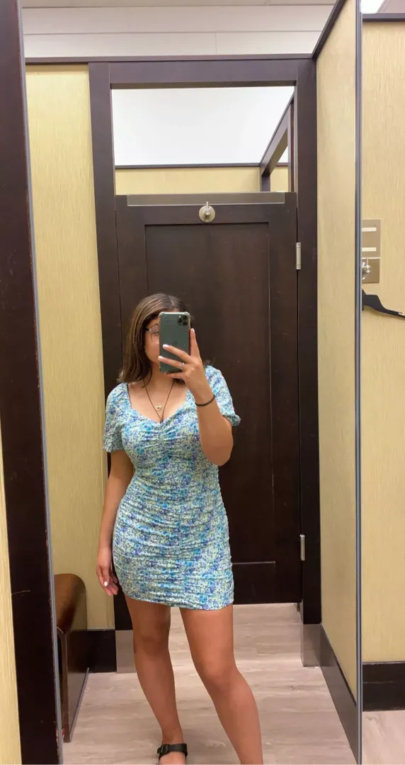 I need some backshots in this dress