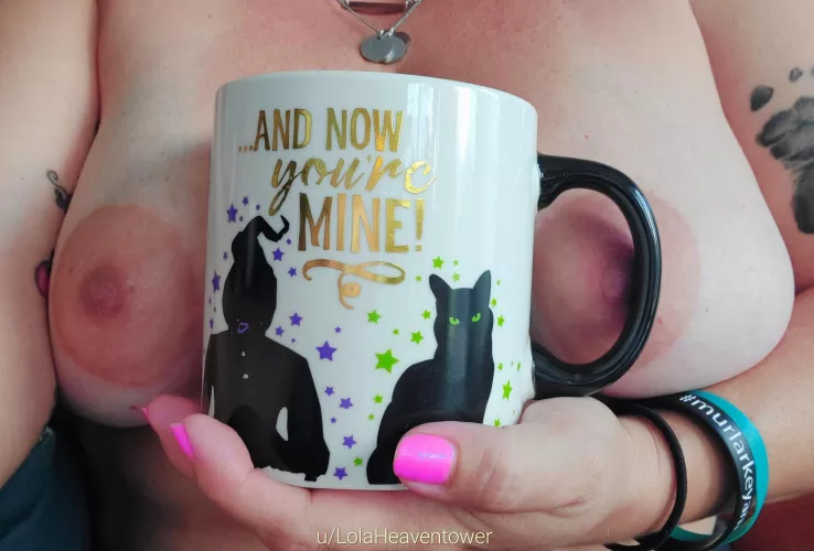 🎶I put a spell on you...🎶