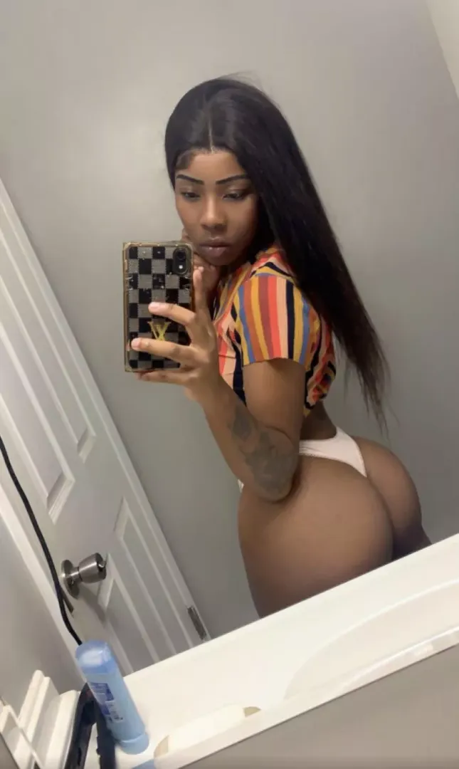 I really do got a face made for missionary and an ass made for doggy