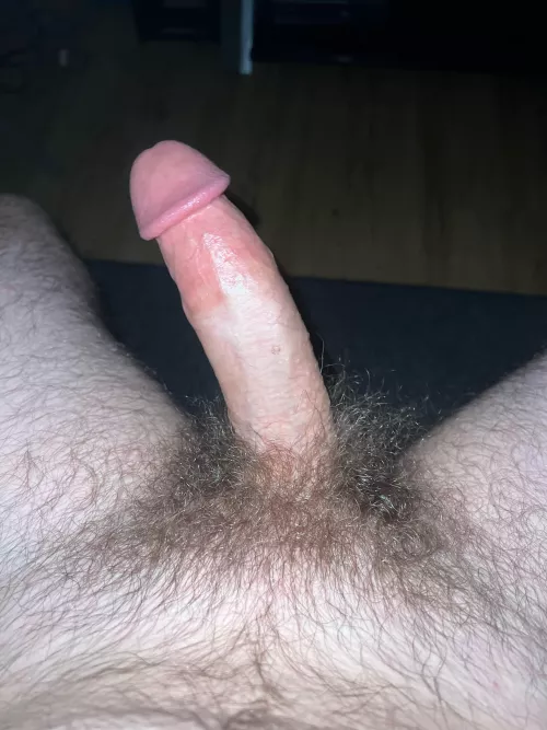 I really love sharing my cock on here 😉