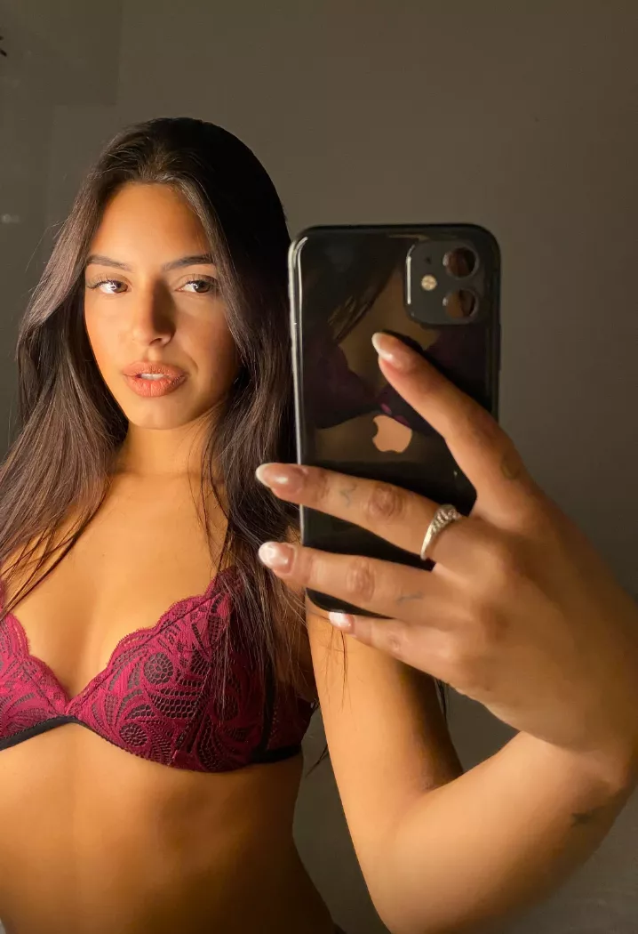 i really think tiny tits are perfect do you agree
