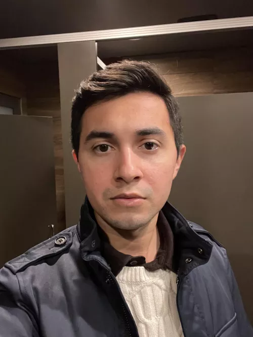 I shaved and groomed last night. Any pokemon violet/scarlet gaymers?! I want to do some raids