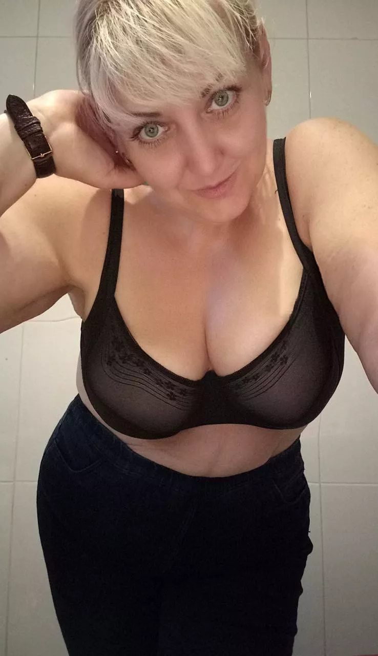 I so want to sit on your face
