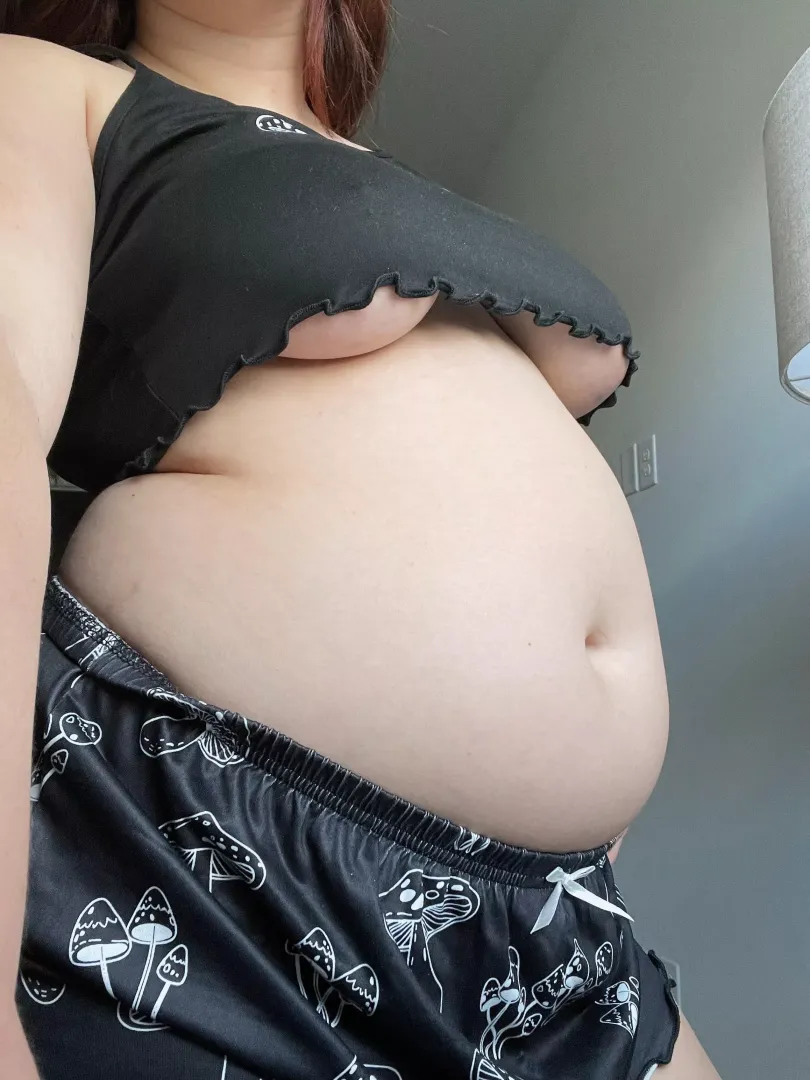 I think all that gorging is starting to show 🐷