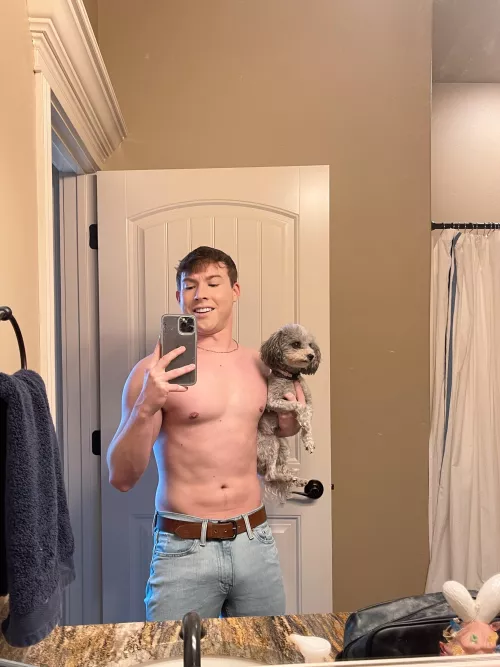 I think guys only like me because of my dog 😂