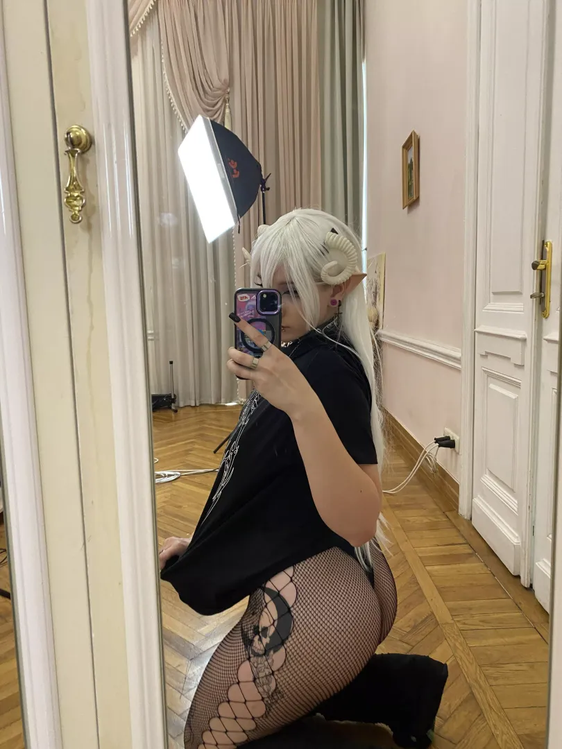 I think my arse is particularly good at fishnets