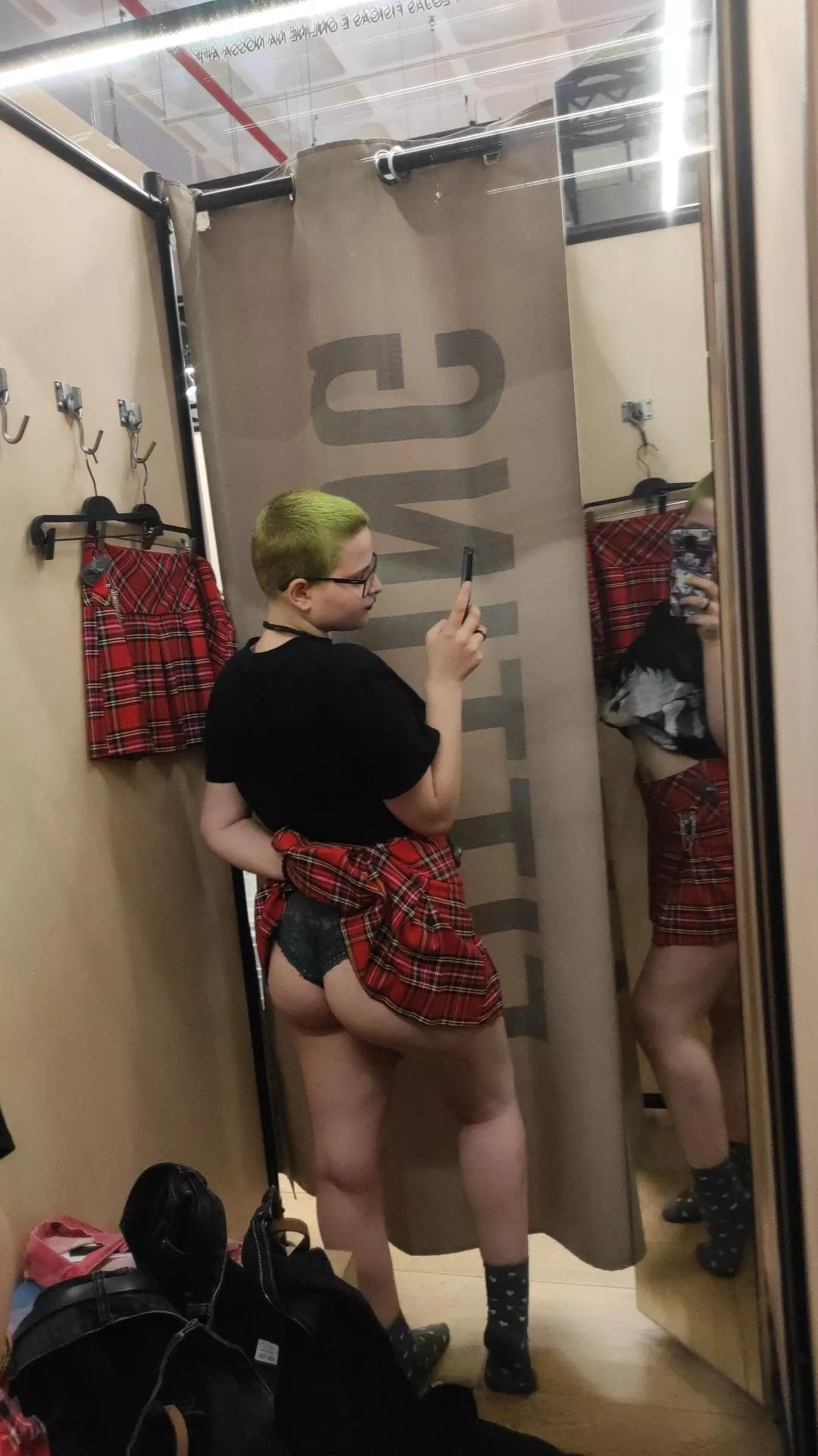 i think the green fits me well