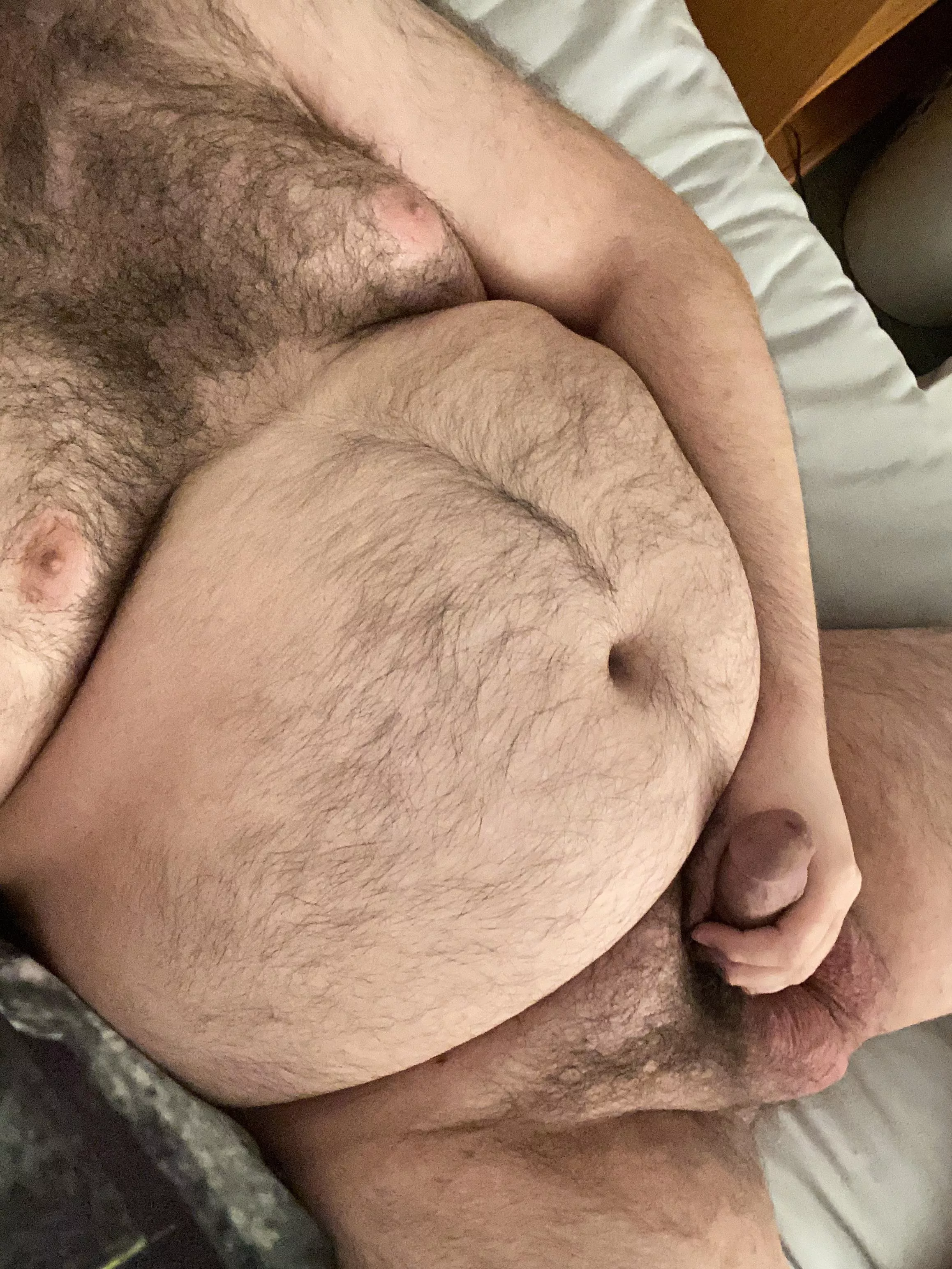 I want to see your belly grow along side mine. You fill me with food, and I’ll fill you with my loads. Sounds fair to me 😘