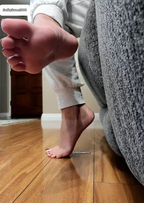 I want you on your knees & open wide [female]