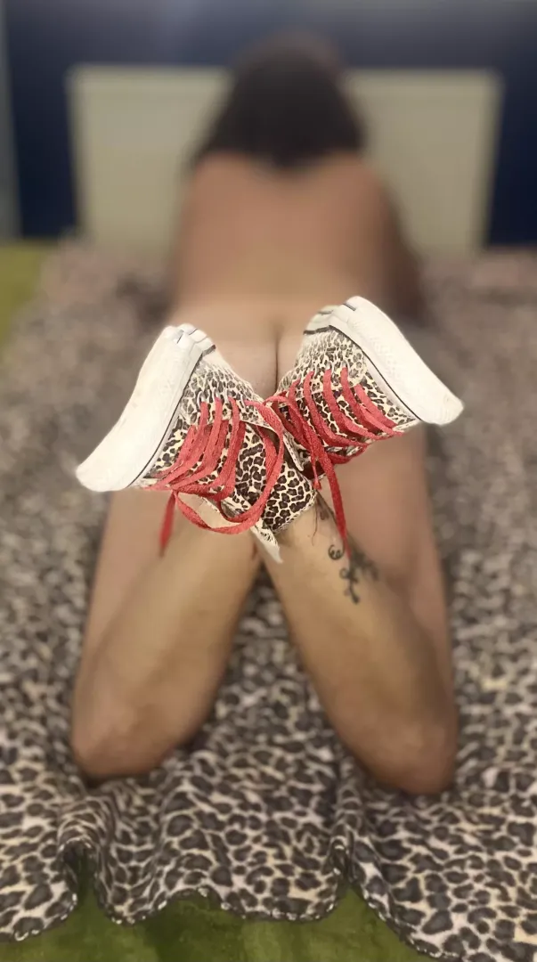I want you to cum and join me on the bed 