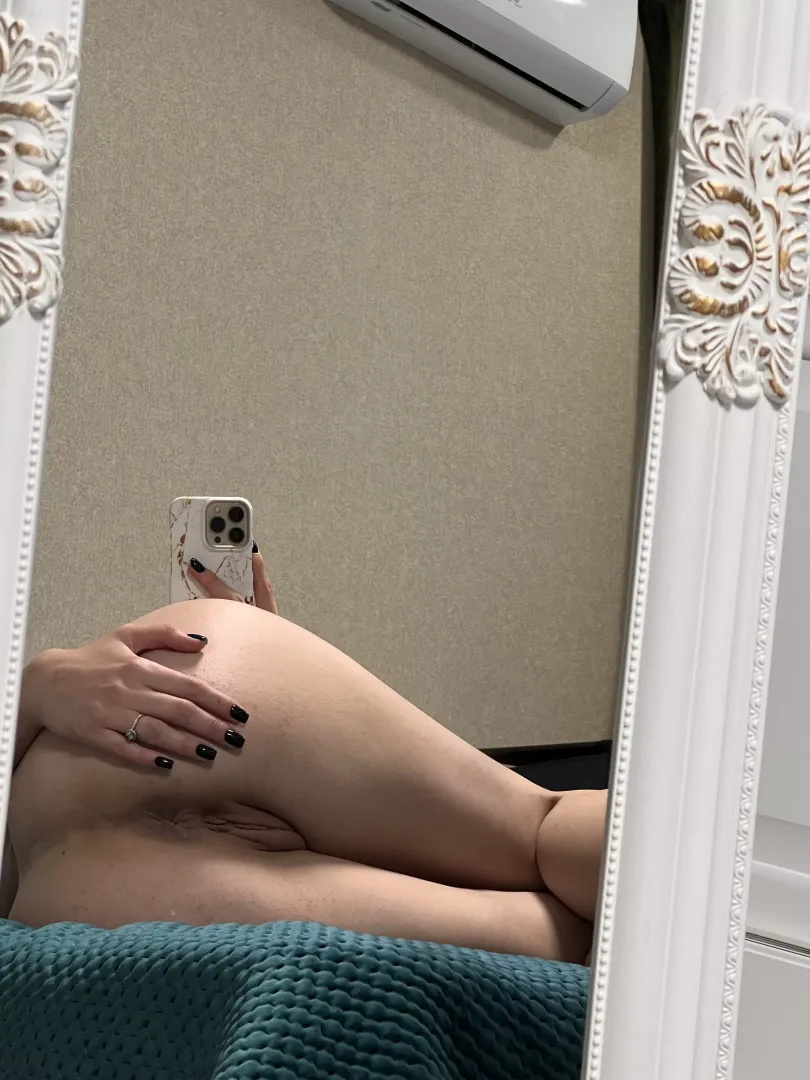 I want you to take turns entering my pussy and ass for complete satisfaction