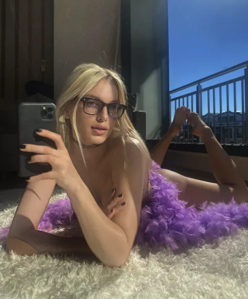 I want your cum on my feet!;(