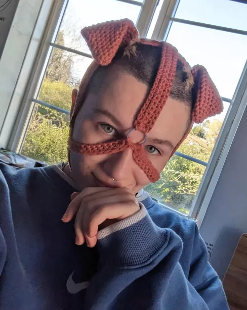 I wanted a cute pup hood, so I crocheted one <3