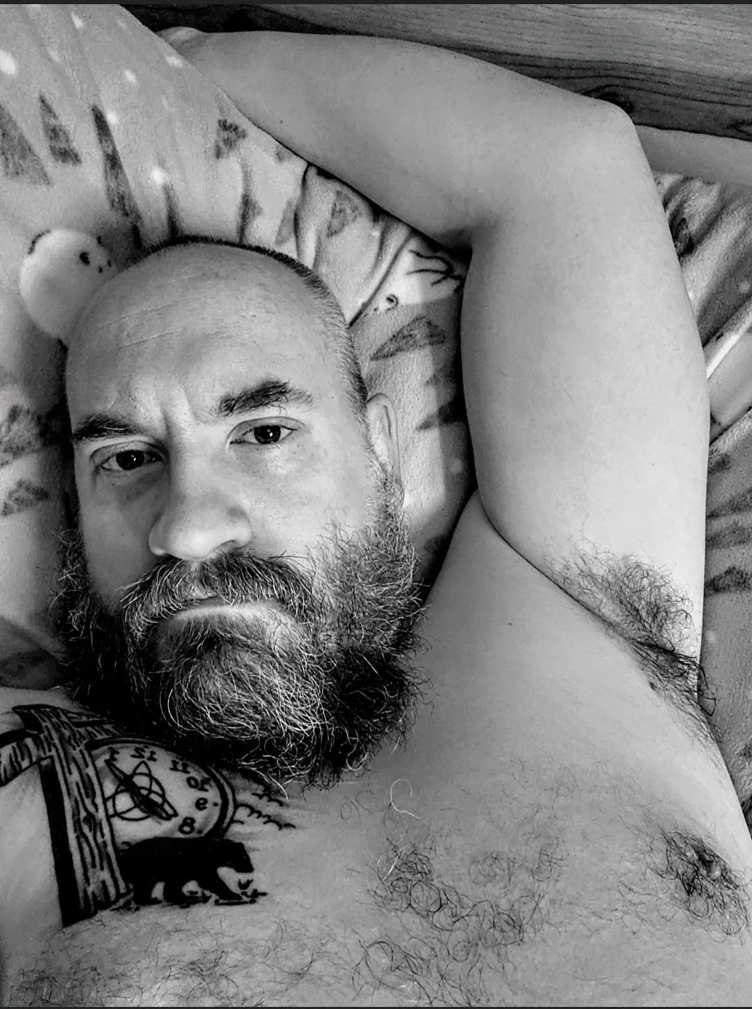 I was actually trying to be sensual in this pic. first post in this sub.