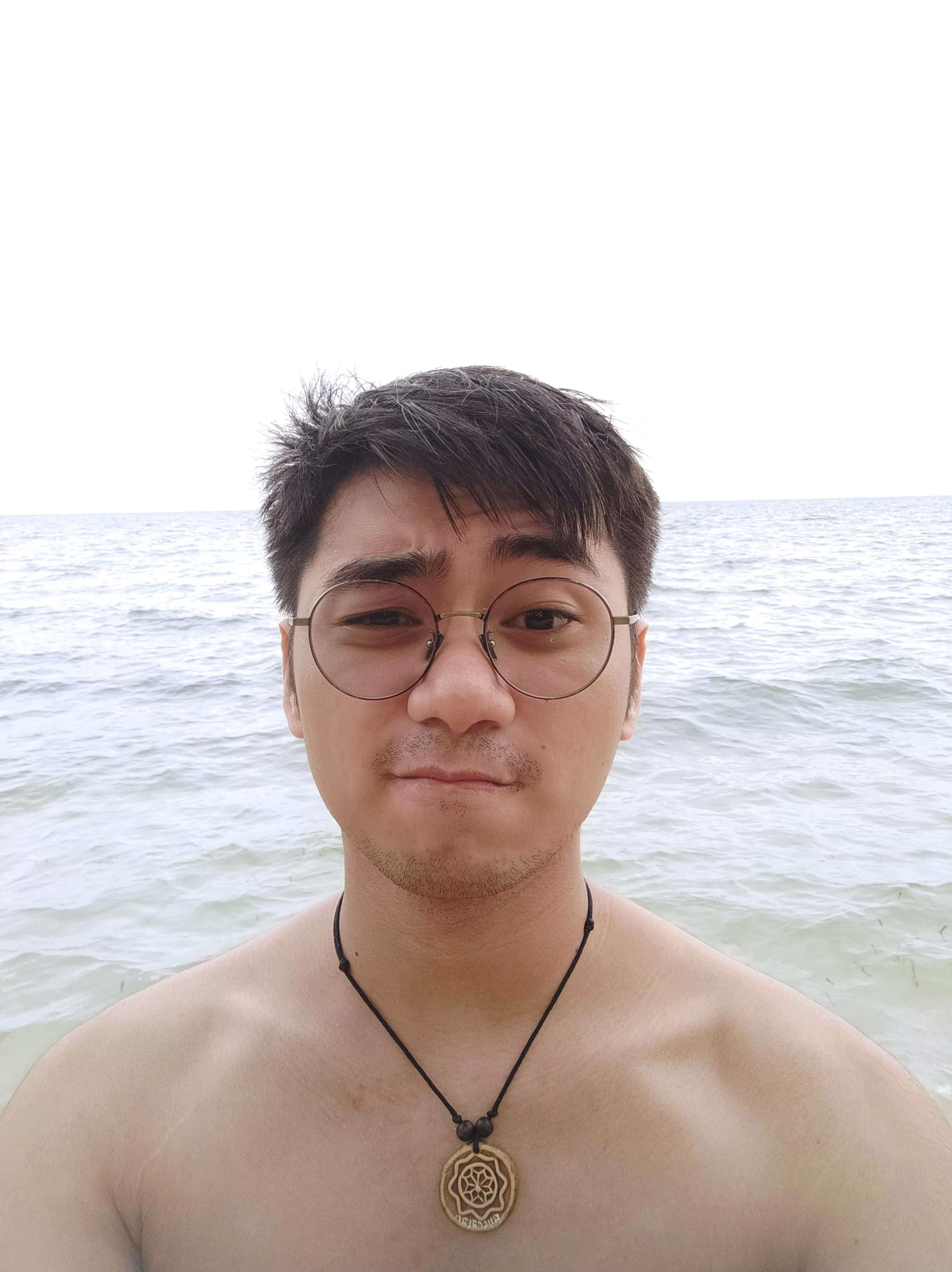 I went to the beach few weeks ago.