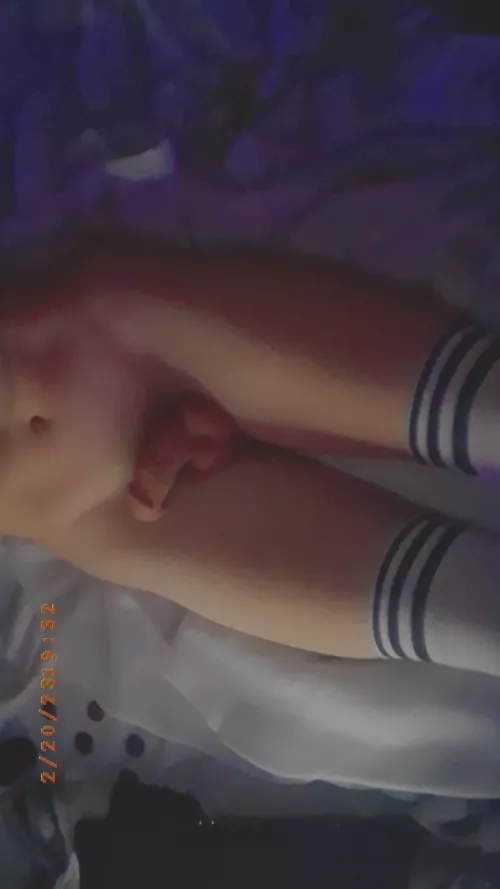 i wish i make someone stop scrolling :/