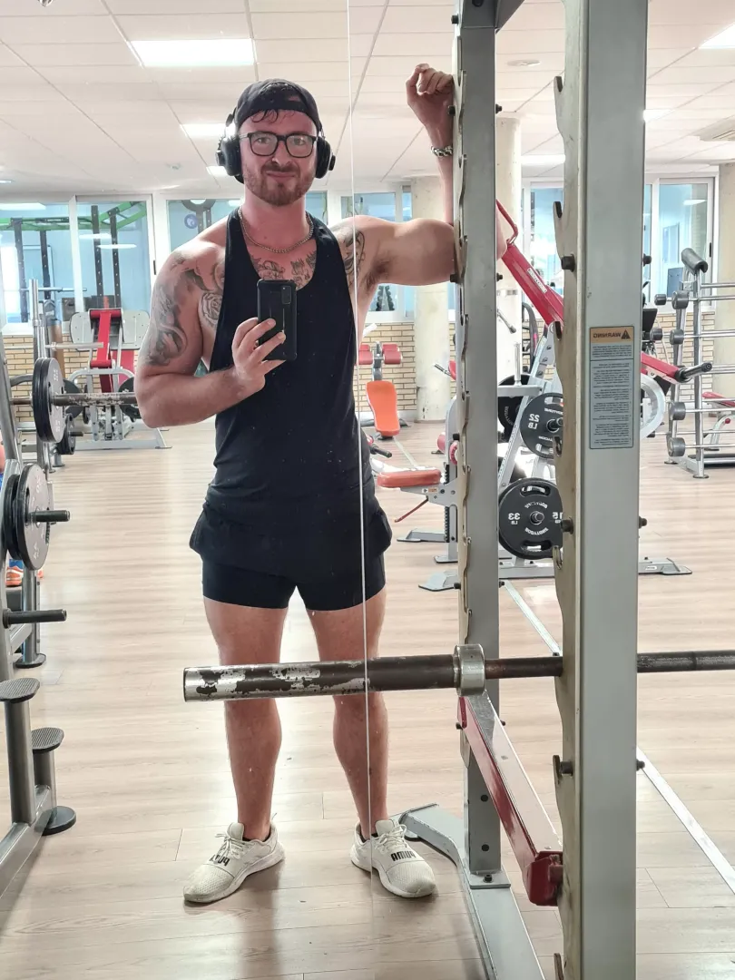 I wish muscles came as fast as I do 😂😂
