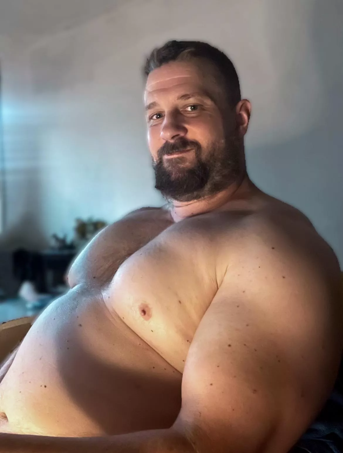 I wish you guys a wonderful and naughty weekend. Hugs!💋